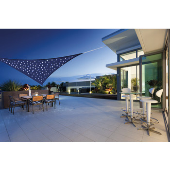 Voile d'ombrage triangulaire avec LED solaires ble